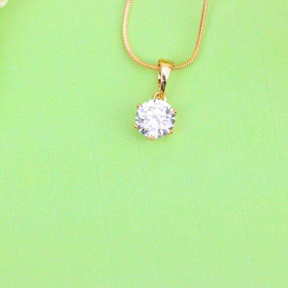 "Sparkling White Solitaire Pendant in Gold – Radiant Charm, XPPT1640 - Picture 12 of 13